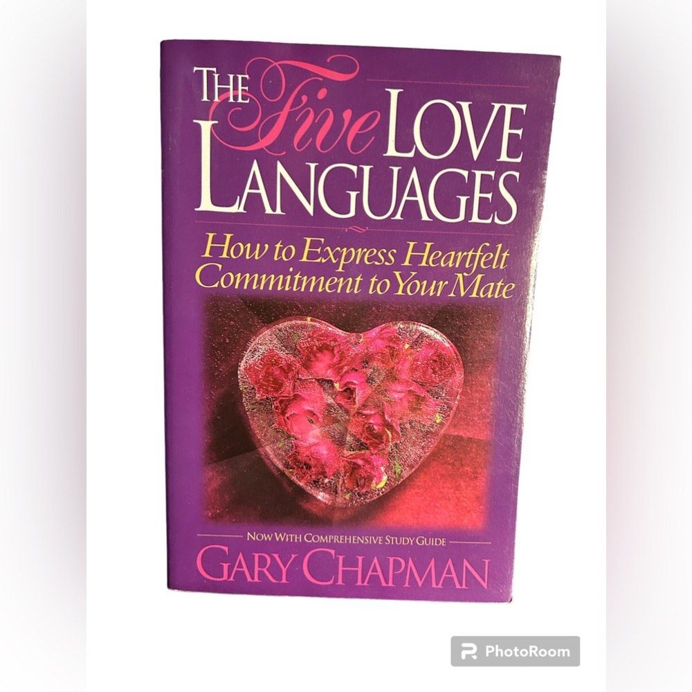 EUC The Five Love Languages Book